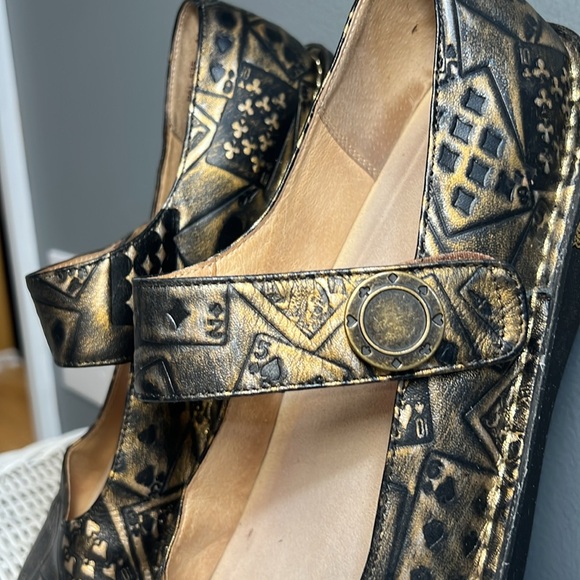 Alegria Paloma Shoes - Picture 14 of 17